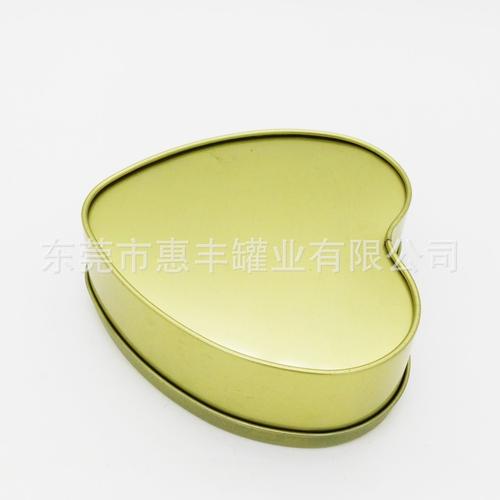 桃心形铁盒 喜庆糖果罐与巧克力礼品收纳的金色铁罐美学